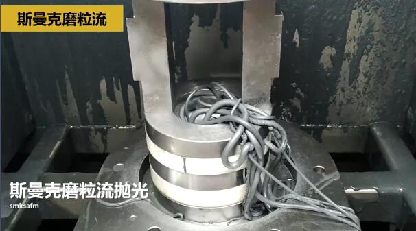 磨粒流對航空3D打印件拋光，切開看效果！
